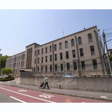 京都府警察本部 距離:976m