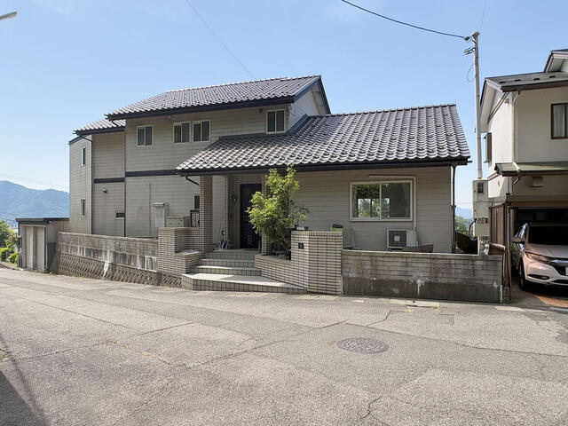 Sabae City, Tsutsuji Gaoka Town (Mitsuhachisha Station) 2-story building 8SLDK
