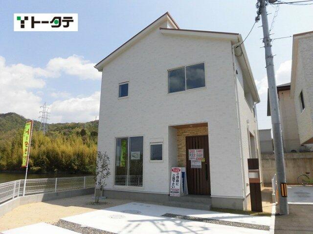 アットホーム 東広島市 西条町寺家 寺家駅 2階建 ４ｌｄｋ 東広島市の中古一戸建て 提供元 トータテ住宅販売 株 東広島 営業所 一軒家 家の購入