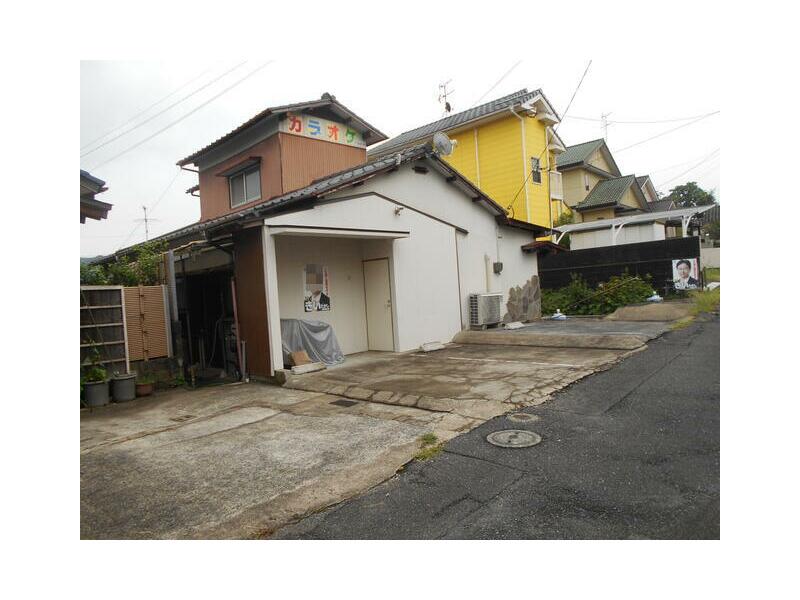 Kokura Minami-ku, Kitakyushu City, Nagayama Higashi 2-chome (Tokuriki Arashiyamaguchi Station) 2-story building 5SK