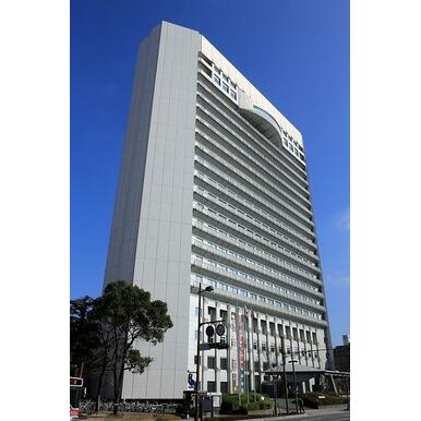 久留米市役所 距離：508m