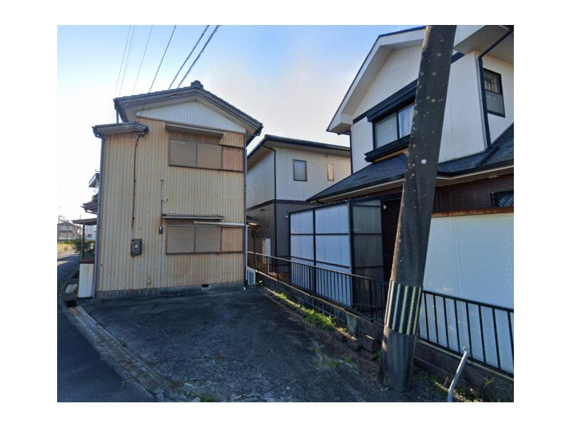 Suzuka City, Kishioka Town (Chiyozaki Station) 2-story building 3DK