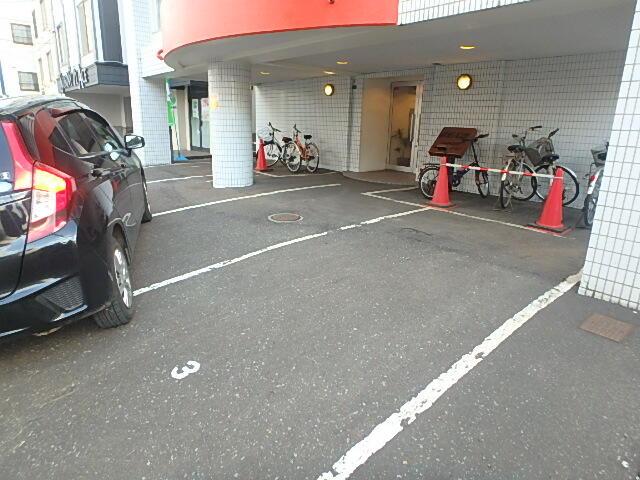 アットホーム イデア２１ ２０１ １ｋ 提供元 アパマンショップ南郷７丁目店 株式会社 ｅｓｔａｔｅｑ 札幌市白石区の賃貸マンション