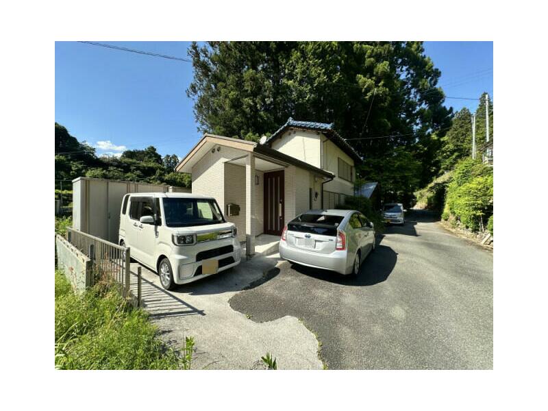 Nagaoka-gun, Otoyo Town, Tsukaya (Osugi Station) 2-story 1LDK