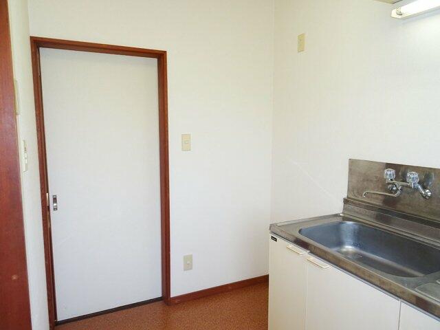 アットホーム グリーンパレス 2階 １ｋ 提供元 ｌｉｘｉｌ不動産ショップ 安房住宅設備機器 有 館山市の賃貸アパート