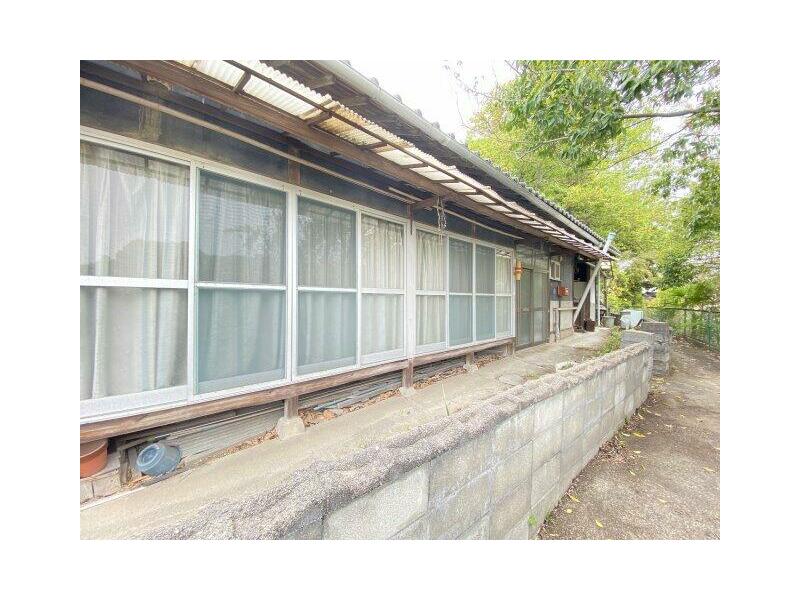 Kurihara-cho, Onomichi-city (Onomichi Sta.) Single story house, 4DK

1,000,000 yen
