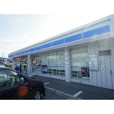 ローソン 御所茅原店 距離：4,590m