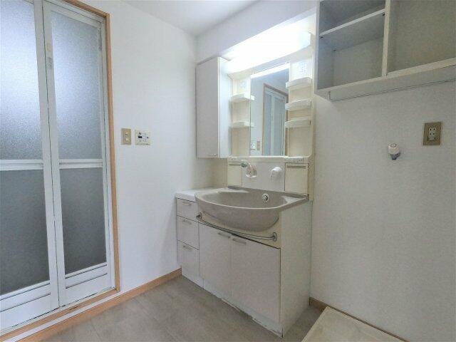 アットホーム ライオンズマンション尾上町 ９０１ ３ｌｄｋ 提供元 ホームメイトｆｃ御器所駅前店 エステートプラス 株 名古屋市北区の賃貸 マンション