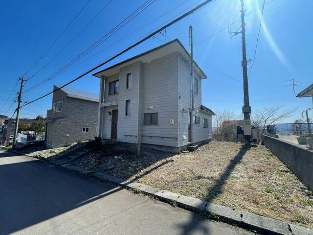 亀田郡七飯町 字上藤城 2階建 3LDK 3