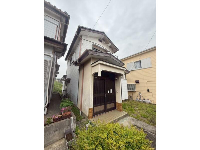 2F 3DK in Koamishiro, Misaki-cho, Miura-shi, Kanagawa

4,980,000 yen