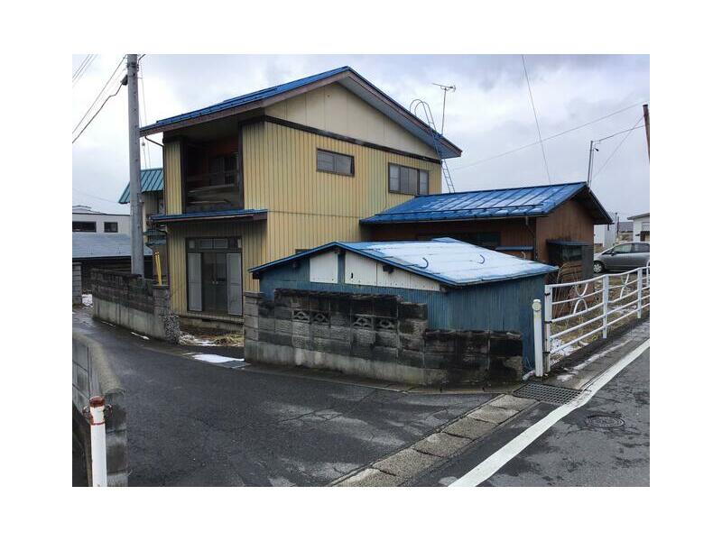 Yonezawa City, Azumacho (Minami-Yonezawa Station) 2-story building 6K