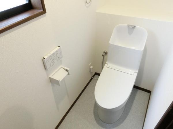 アットホーム 草津市 笠山3丁目 南草津駅 2階建 4sldk 草津市の中古一戸建て 提供元 株 カチタス 草津 店 一軒家 家の購入 アットホーム 草津市 笠山3丁目 南草津駅 2階建 4sldk 草津市の中古一戸建て 提供元 株 カチタス 草津 店 一軒家 家の購入