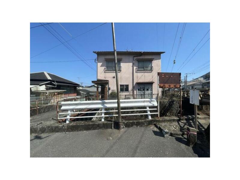 2-chome, Hamawaki, Beppu City (Higashi Beppu Sta.) 2F 3DK

2,000,000 yen