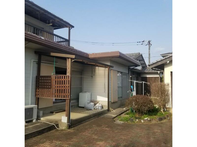 Taku City, Kitataku Town Oaza Koji (Naka-Taku Station) 2-story 6LDK