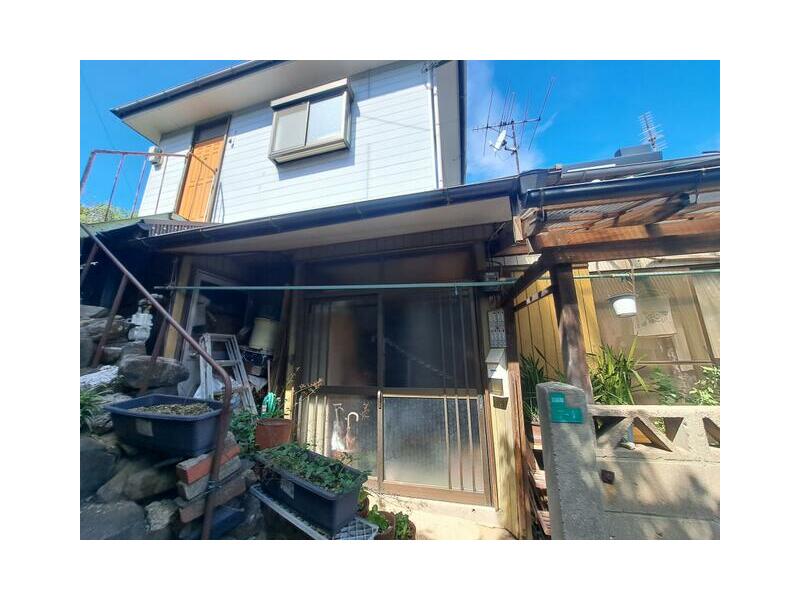 Suehiro Town, Yahatanhigashi Ward, Kitakyushu City (Space World Station) Single-story 5DK