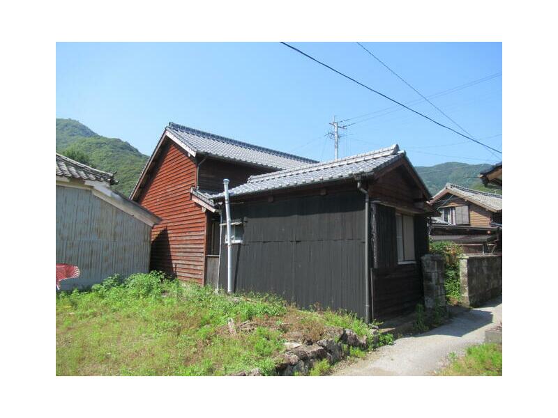 Saiki City, Komemizutsu Oaza Urashiro, 2-story building, 8K