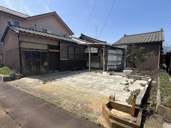 Cheap house for sale in Tsubame, Niigata