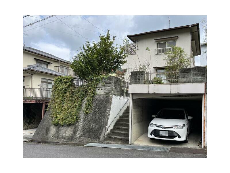 2F 4DK in Shimoyidai-cho, Matsuyama-shi, Nagano

4,500,000 yen