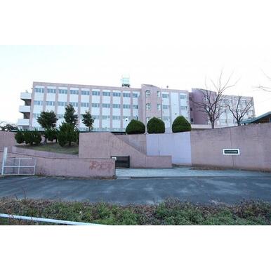 名古屋市立富田高校 距離：1,524m