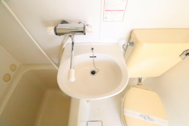 アットホーム 神戸市兵庫区 上沢通７丁目 上沢駅 6階 ワンルーム 提供元 株 アシスト クラスモ兵庫駅前店 神戸市兵庫区の 賃貸マンション