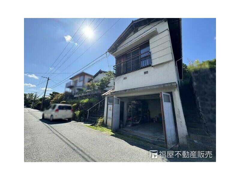 Ikoma County, Heguri Town, Kasugaoka 2-chome (Tatsutagawa Station), 1 floor above ground and 1 basement, 6DK