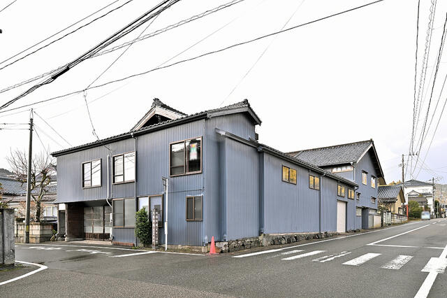 アットホーム】新潟市西蒲区 福井 （巻駅 ） 2階建 8SDK