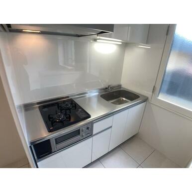 キッチンは調理スペースもあり料理がはかどりそうです。