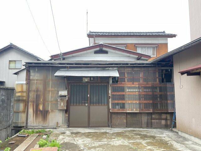 Katsuyama City, Sakaemachi 2-chome (Katsuyama Station) 2-story building 5DK