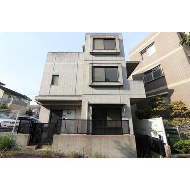 アットホーム 横浜市都筑区 牛久保東２丁目 センター北駅 3階建 ３ｌｄｋ 横浜市都筑区の中古一戸建て 提供元 大和住販 株 一軒家 家の購入