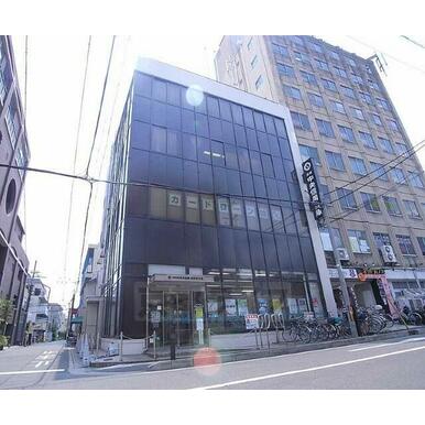 京都中央信用金庫　桂駅前支店 距離：15m