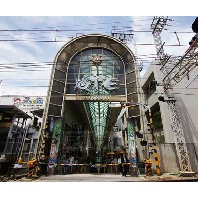 伏見大手筋商店街 距離:120m