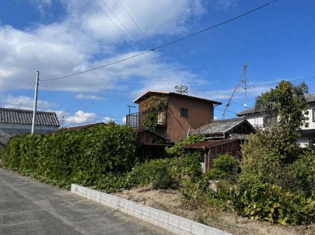 古家つき土地です。月額15000円で賃貸中 アットホーム】静岡県の土地探し 「古家ありの土地特集」｜売地・宅地