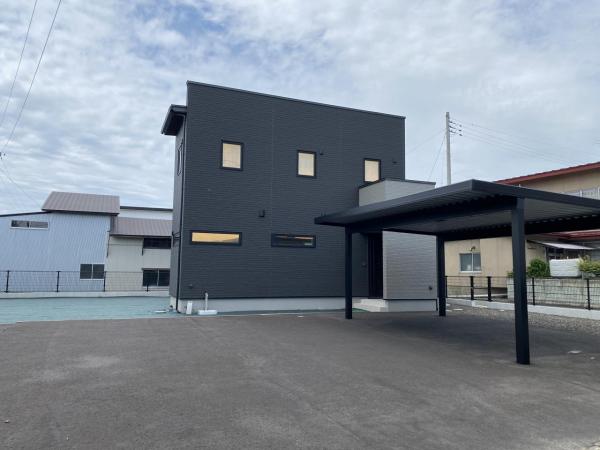 アットホーム】山本郡三種町 鵜川字大曲（森岳駅） 2階建