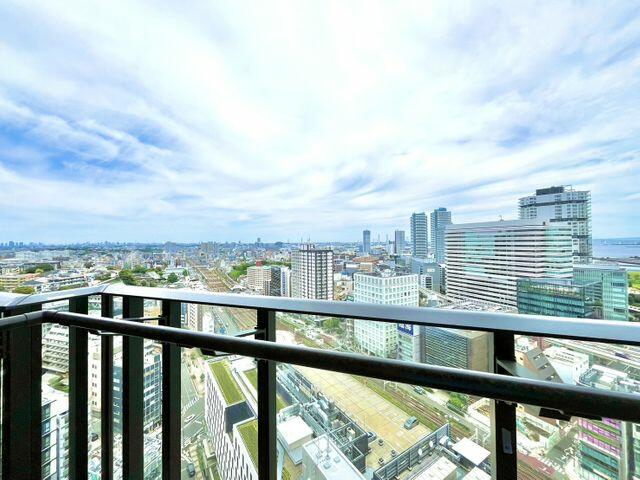 アットホーム】THE YOKOHAMA FRONT TOWER アットホーム】THE YOKOHAMA FRONT TOWER