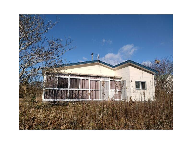 Shiraoi-gun Shiraoi-cho, Ishi-yama (Hagino Station) Single-story building 1LDK