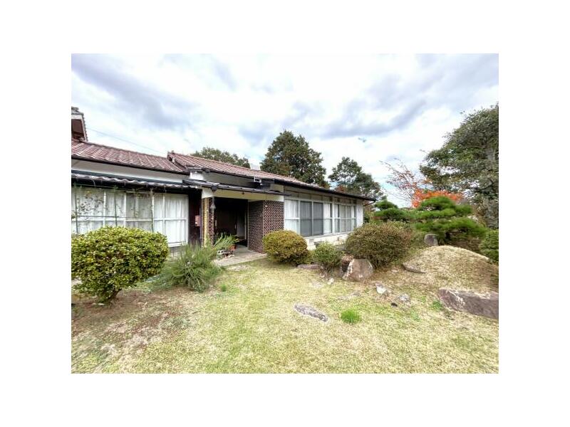 Kunito-shi, Kunito-cho Hara (Kitsuki station) Single-story house, 4LDK

2,830,000 yen