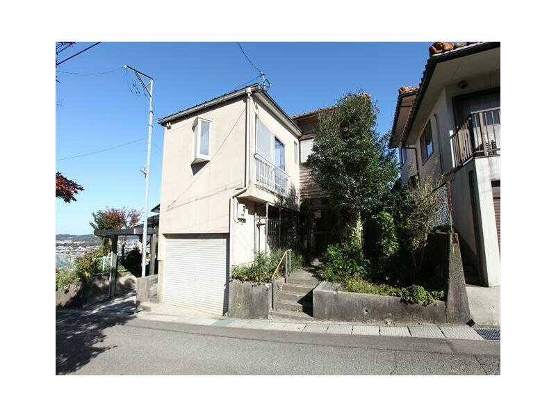 Kanazawa-shi, Kanazawa (Kanazawa Station) 2F 7DK

Kanazawa station