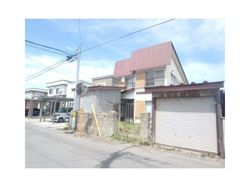 Aomori-shi, Aomori 2F 6DK

5,000,000 yen