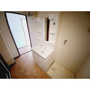 同物件別部屋のお写真です。