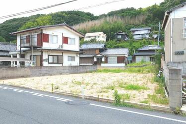 アットホーム】瀬戸内市 牛窓町鹿忍（邑久駅） 2階建 11DK