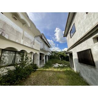 In Hatanomachi, Kameoka City, Hirobako-Kanohakubara (near Kameoka Station), 2 floors, 4 bedrooms, priced at 3 million yen.
