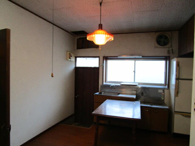 アットホーム 横浜市泉区 岡津町 弥生台駅 2階建 ５ｄｋ 横浜市泉区の中古 一戸建て 提供元 株 大柿不動産事務所 一軒家 家の購入