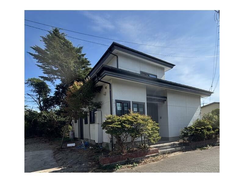 18-minute walk from JR Oga Line "Detohama" Station