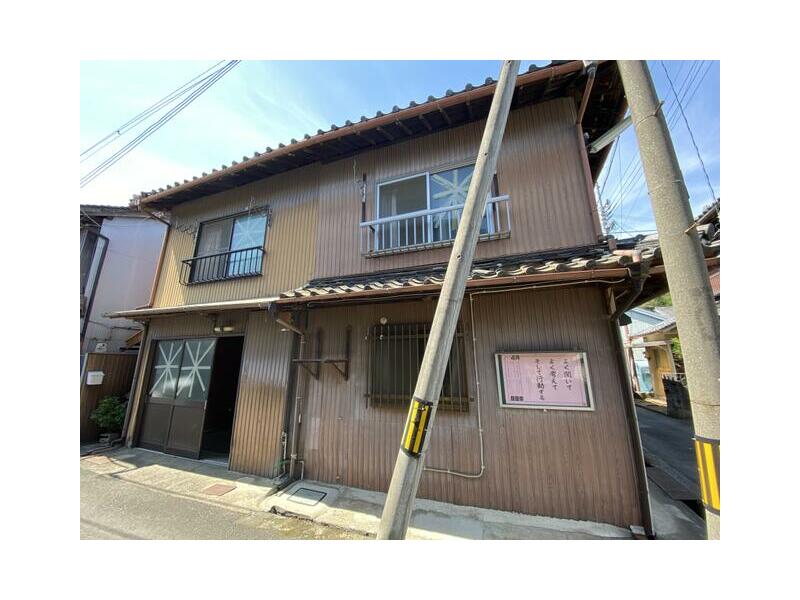 Funao, Kainan-shi (Kuroe Sta.) 2F 4SLDK

1.9 million yen