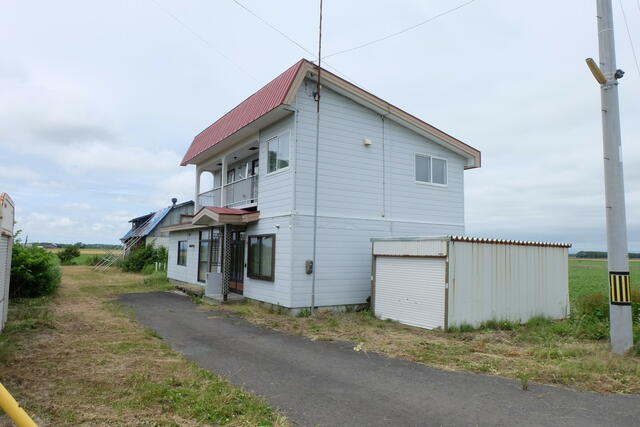 アットホーム 夕張郡長沼町 西３線北 北広島駅 2階建 ６ｌｄｋ 6974053979 夕張郡長沼町の中古一戸建て 提供元 北海道 勤労者住宅生活協同組合 一軒家 家の購入