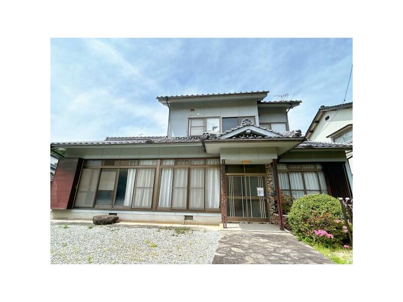 Hamada City, Nagasawa Town (Hamada Station) 2-story building 5DK
