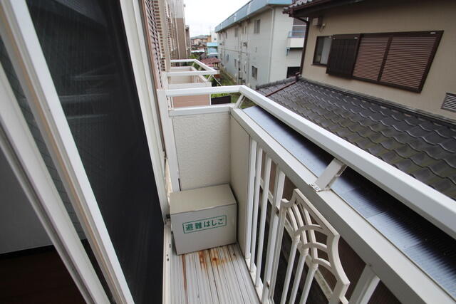 アットホーム エステルハイツ ２０２ ワンルーム 提供元 リロの賃貸 株 東都不動産 二俣川店 横浜市瀬谷区の賃貸アパート