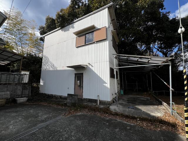 Cheap house for sale in Hidaka, Wakayama