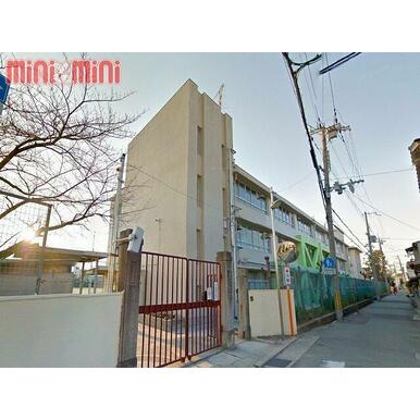 尼崎市立下坂部小学校 距離：600m