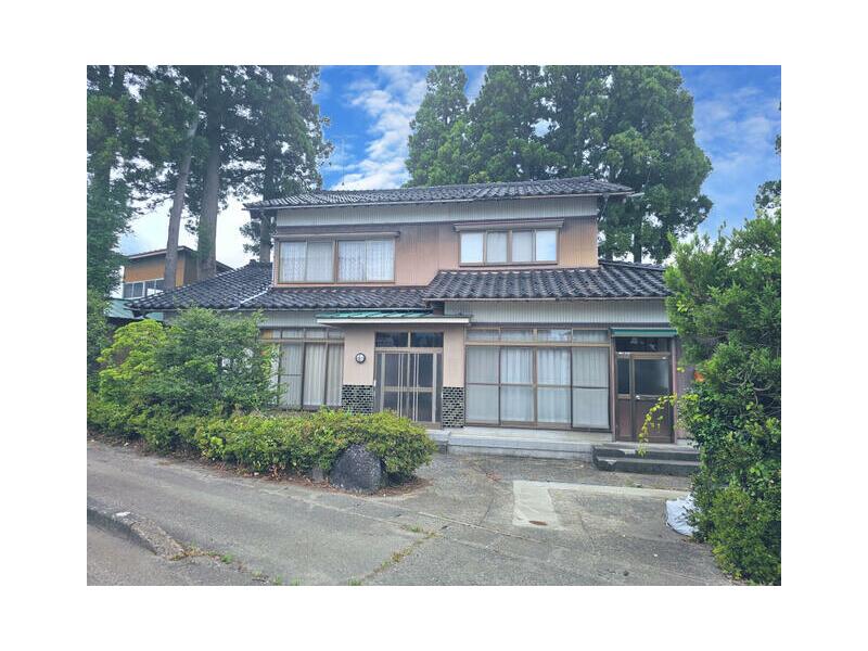 Nanto City, Ogiya (Johan Station), 2-story, 11DK